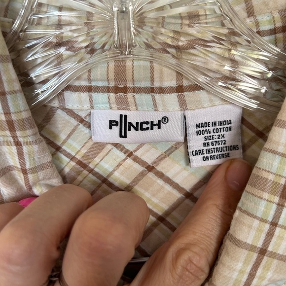 Pinch 100% cotton snap down western/ equestrian top with metallic stitching - Picture 3 of 8